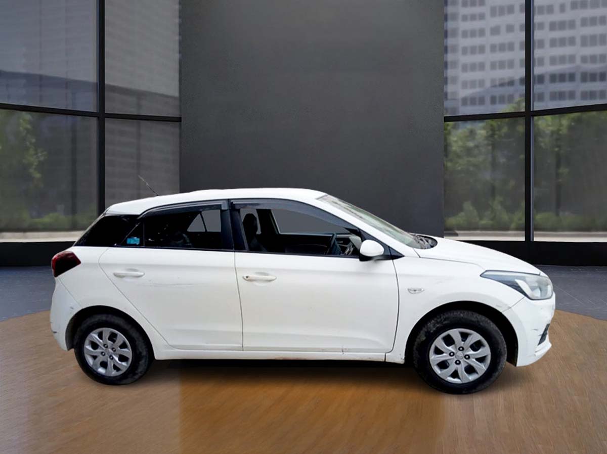 HYUNDAI I20 SPORTZ 0630