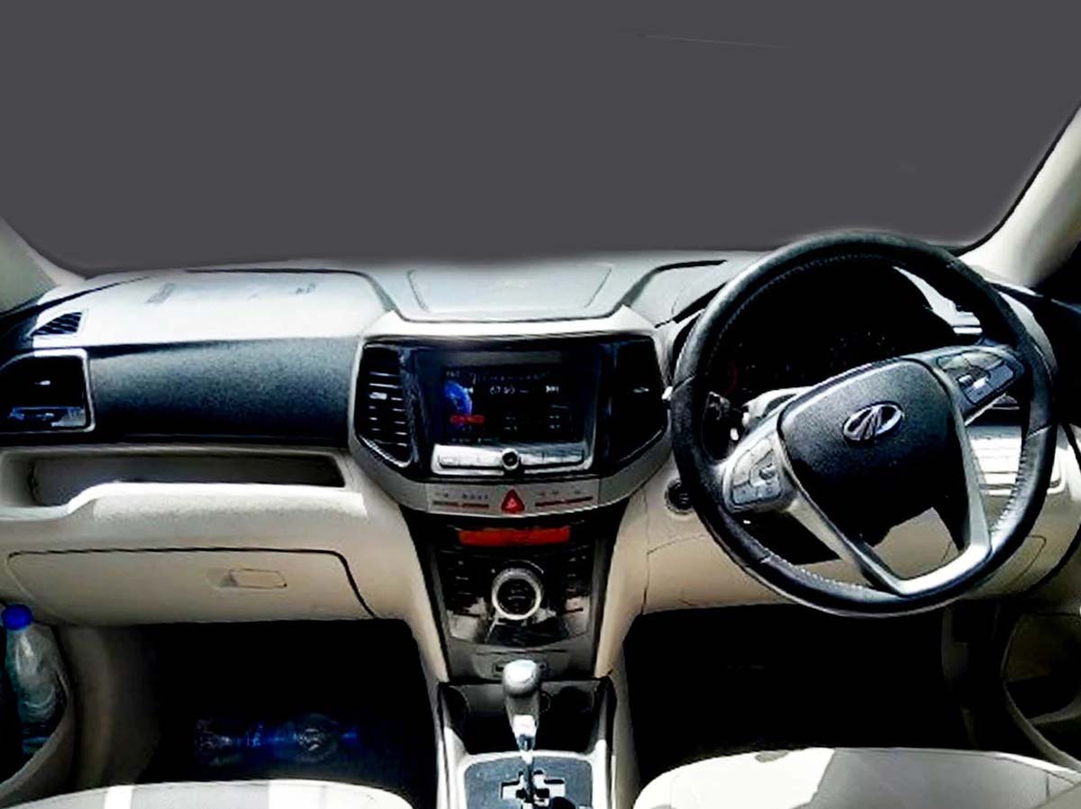 MAHINDRA XUV 300 DSL AMT 1871