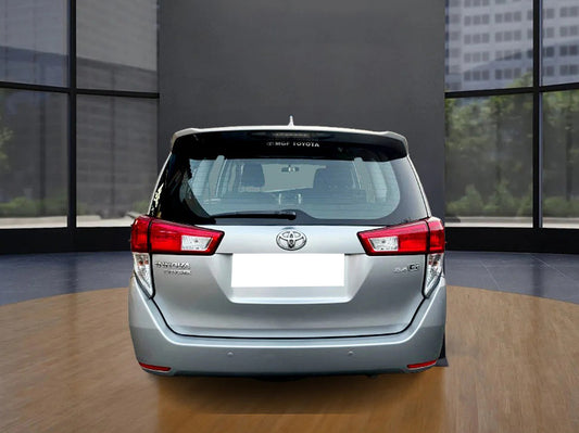 TOYOTA INNOVA CRYSTA 2.4 G MT 2016