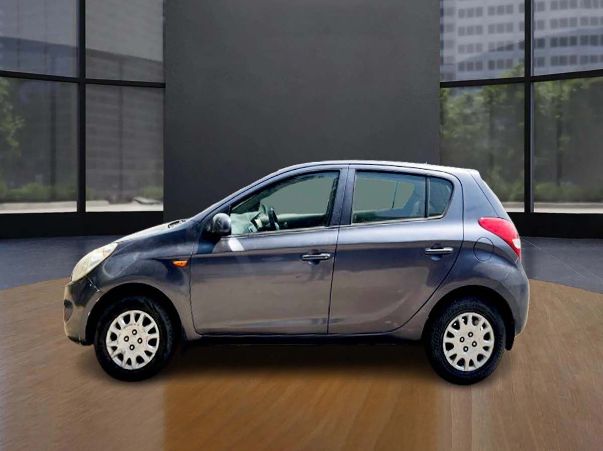 Hyundai I.20 SPORTZ 4357
