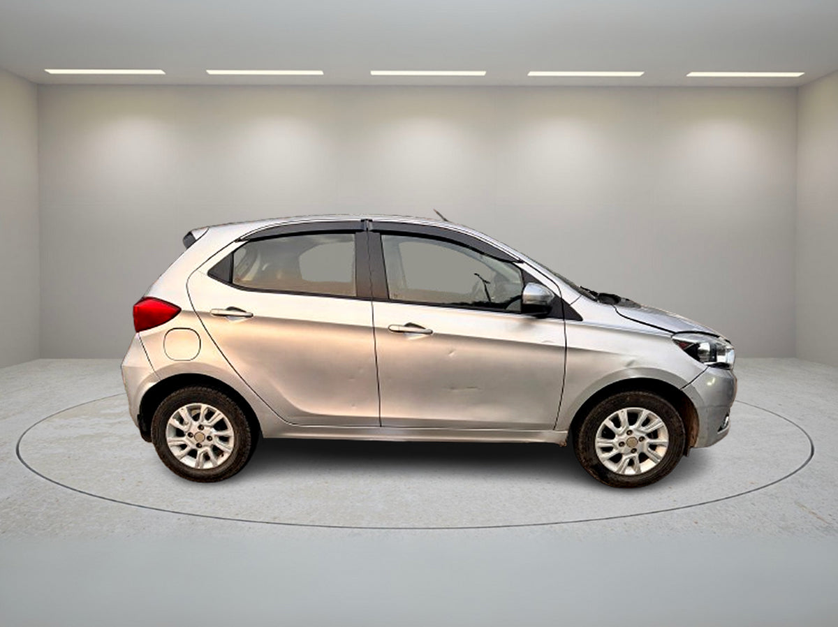 TATA TIAGO XZ A 2018