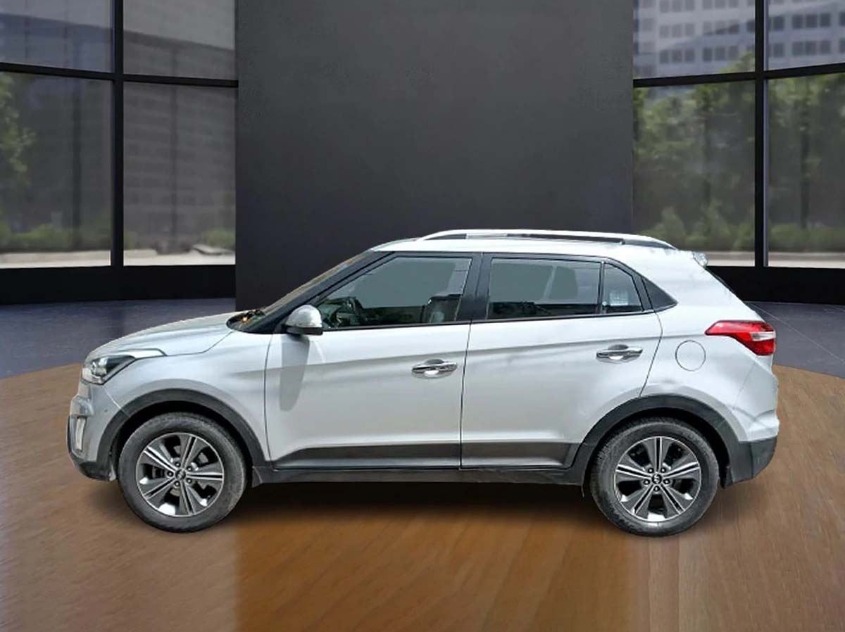 HYUNDAI CRETA SX AT 4475