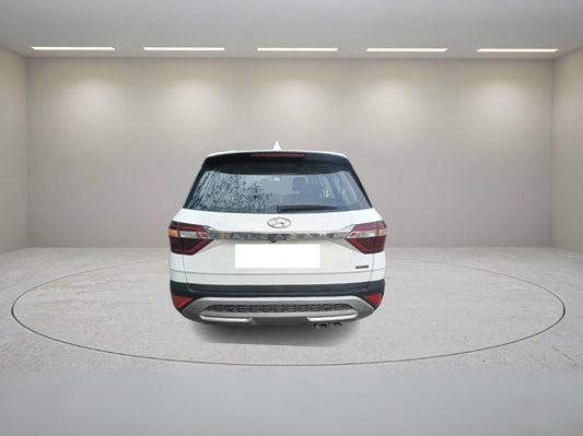 HYUNDAI ALCAZAR AT SIGNATURE (O) 2022