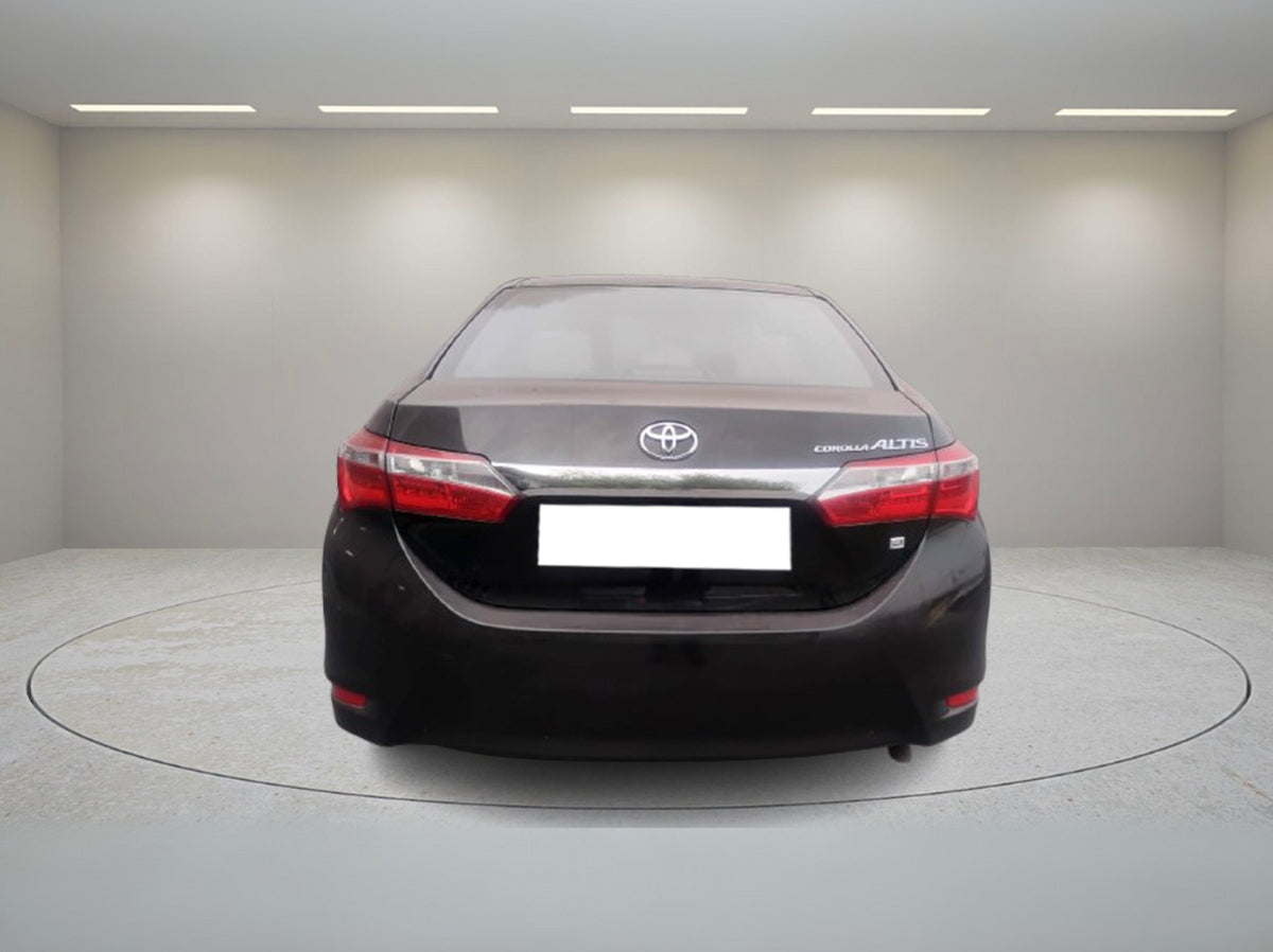TOYOTA ALTIS J 2016