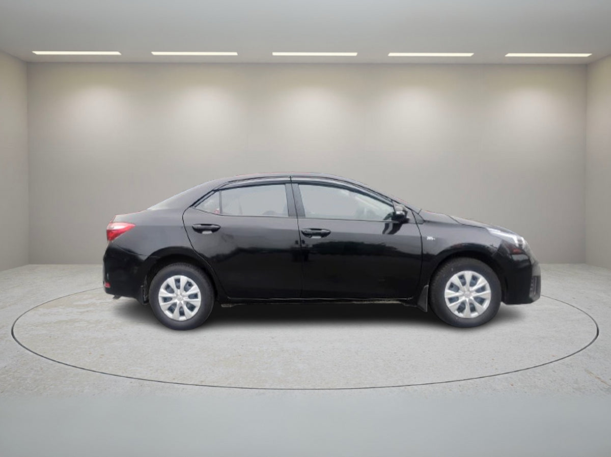 TOYOTA ALTIS J 2016