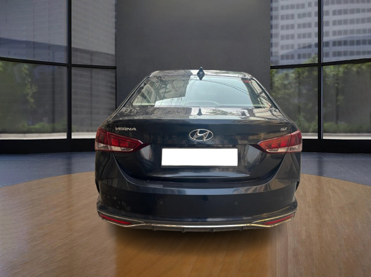 HYUNDAI VERNA SX AT 1204