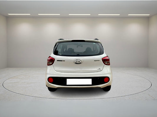 HYUNDAI GRAND I.10 SPORTZ (O) 1.2 2017