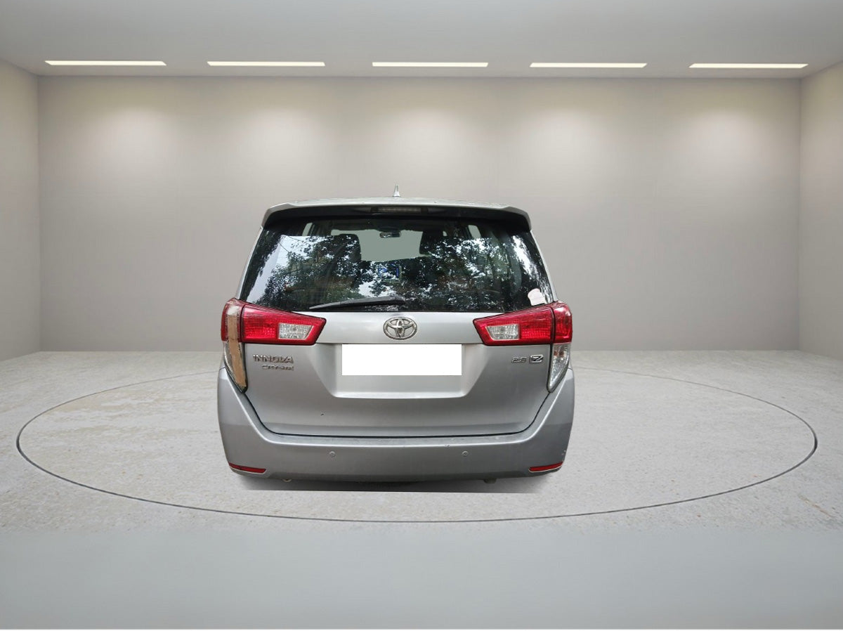 TOYOTA INNOVA CRYSTA 2.8 Z 2018