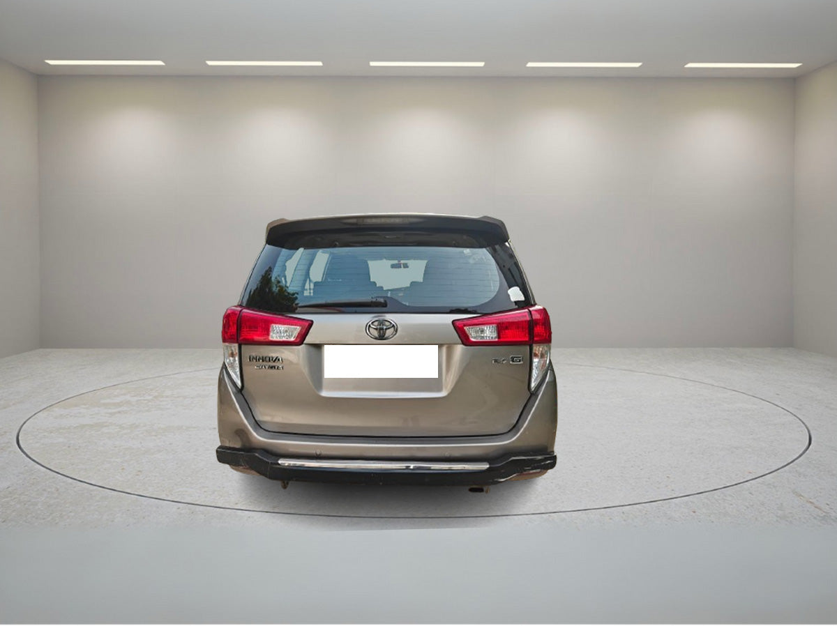 TOYOTA INNOVA CRYSTA 2.4 G MT 2018