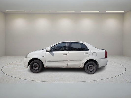 TOYOTA ETIOS G 2011