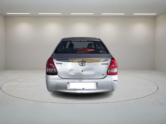 TOYOTA ETIOS G 2011