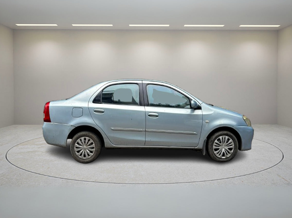 TOYOTA ETIOS G 2011
