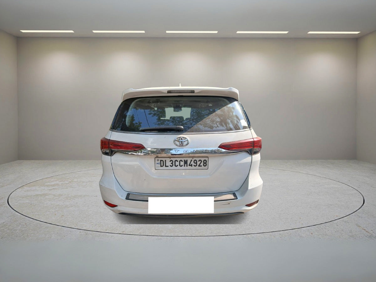 TOYOTA FORTUNER 4*2 AT 2017