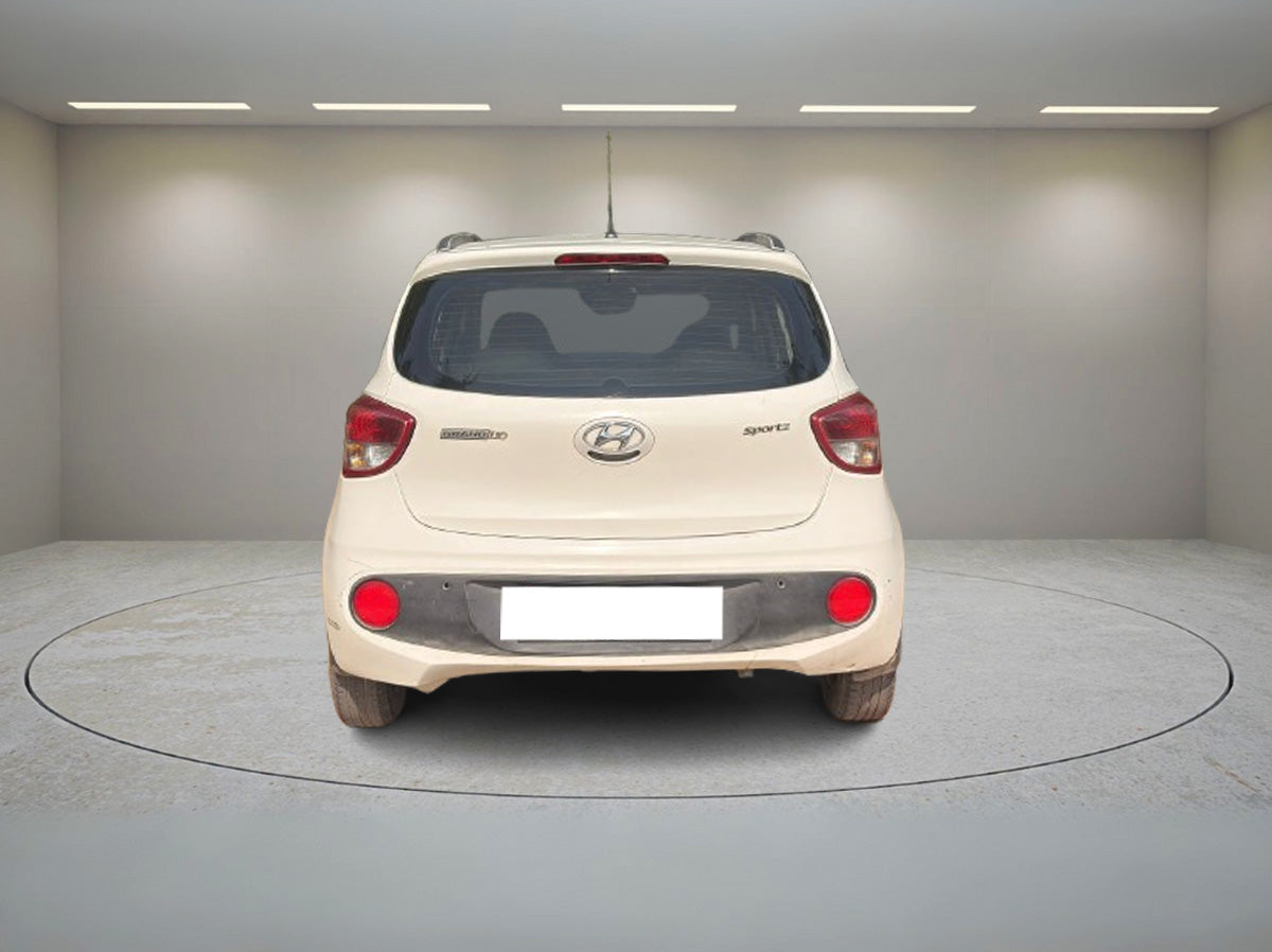 HYUNDAI GRAND I10 SPORTZ 1.2 2018