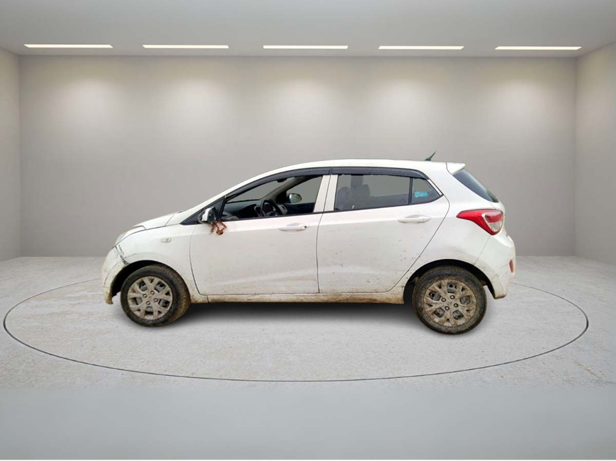 HYUNDAI GRAND I.10 MAGNA 2015