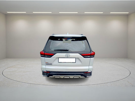 TOYOTA INNOVA HYCROSS GX+(O) AT 2024