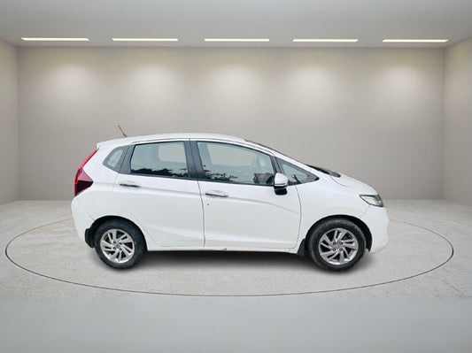 HONDA JAZZ VX CVT 2019