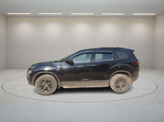 TATA SAFARI SXT+ 2023
