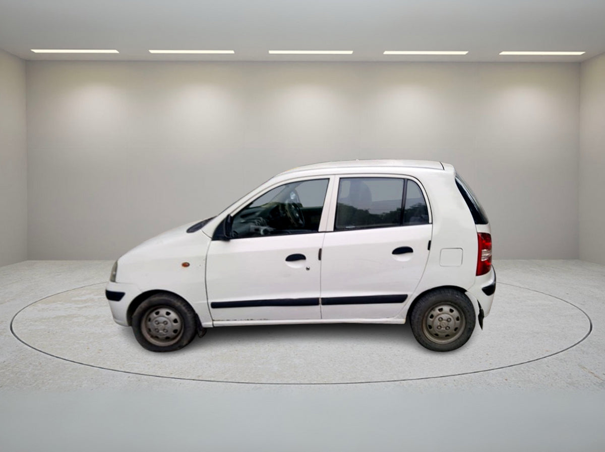 HYUNDAI SANTRO GLS 2012