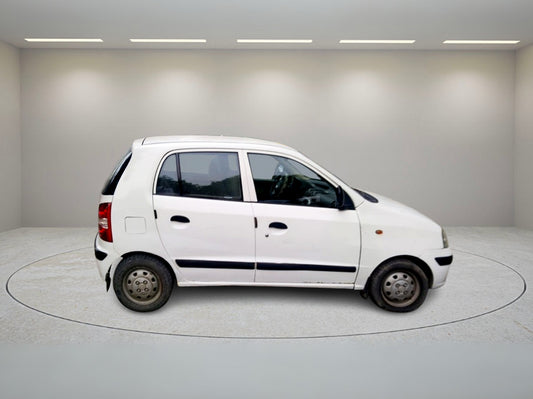 HYUNDAI SANTRO GLS 2012