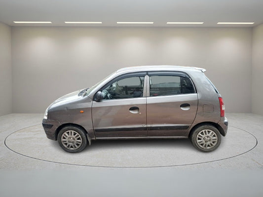 HYUNDAI SANTRO GLS MET BS IV 2013