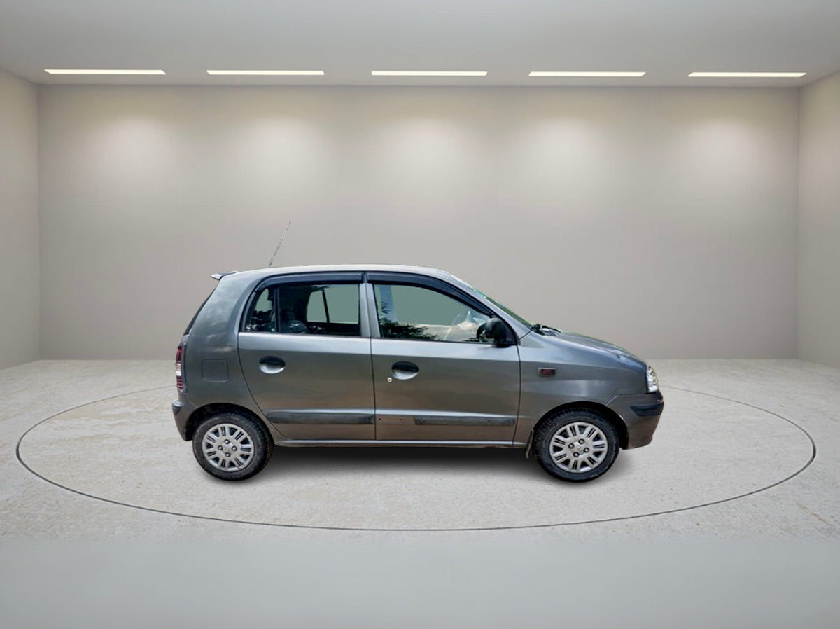 HYUNDAI SANTRO GLS 2012