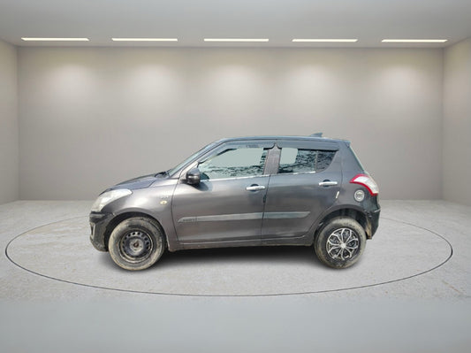 MARUTI SWIFT LXI 2017