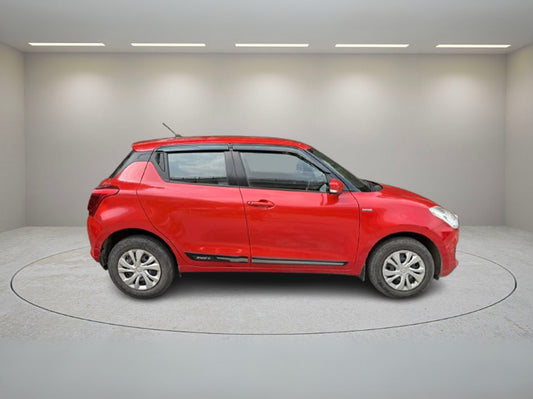 MARUTI SWIFT VDI AMT 2018