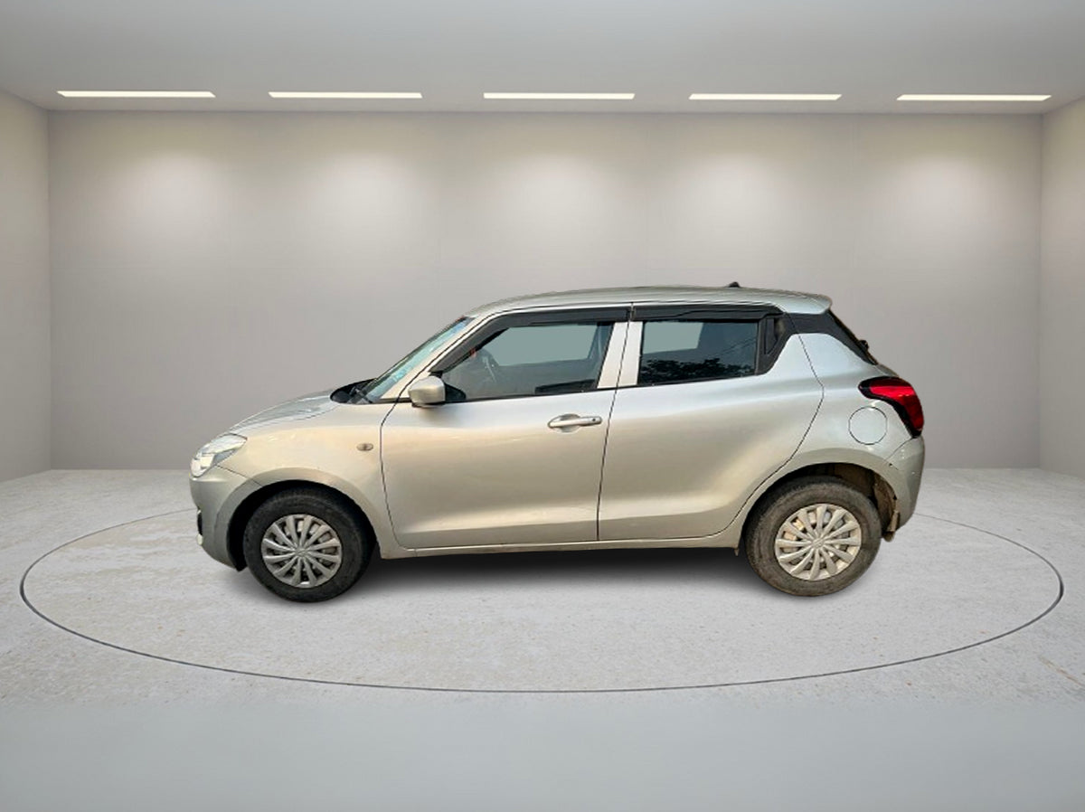 MARUTI SWIFT LXI 2019