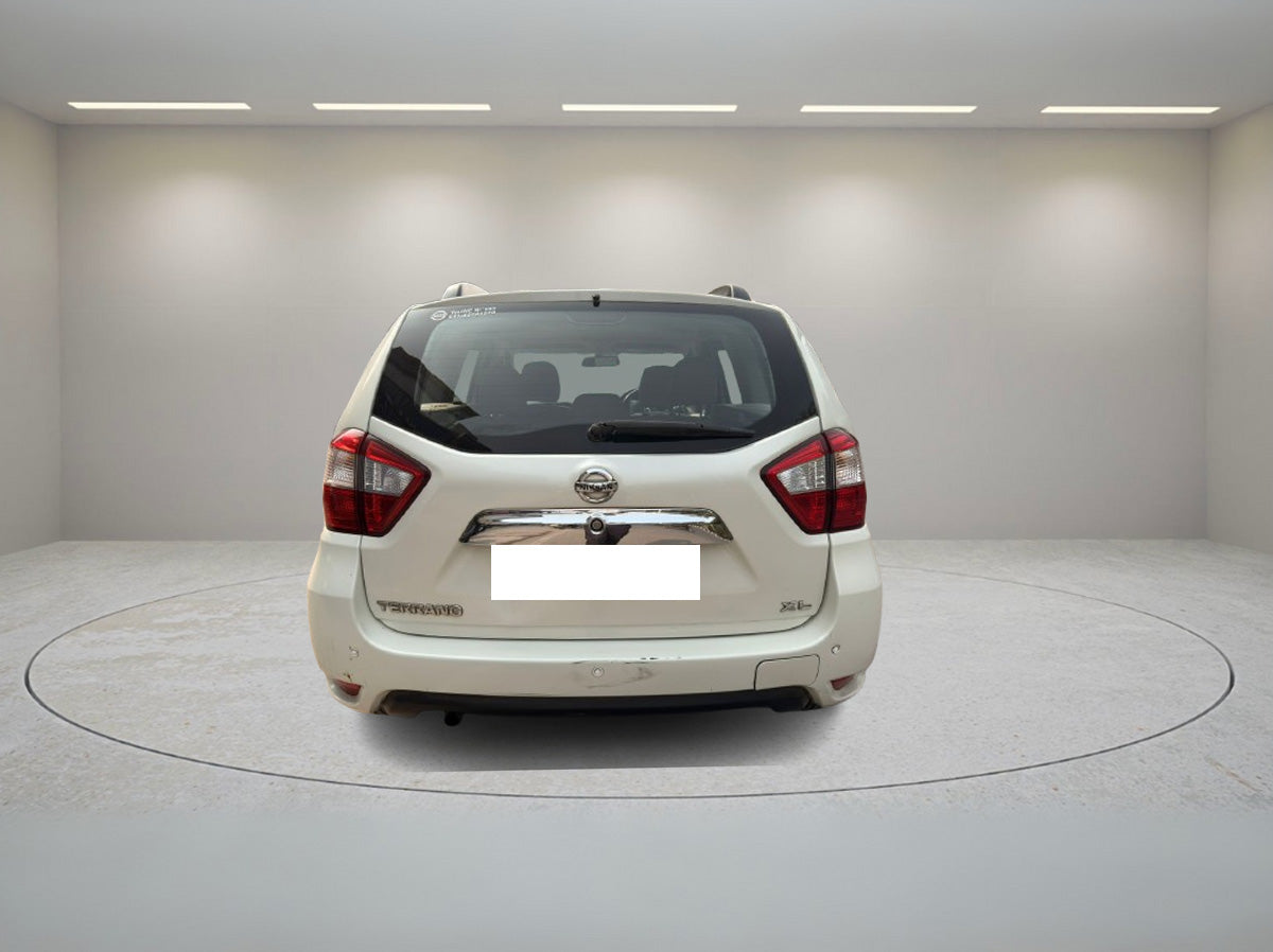 NISSAN TERRANO XL 2015
