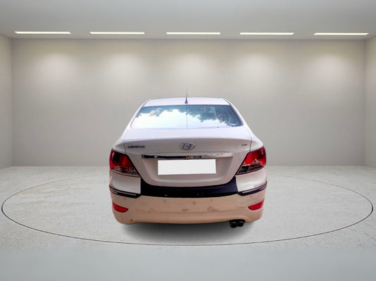 HYUNDAI VERNA VTVT EX 1.6 2013