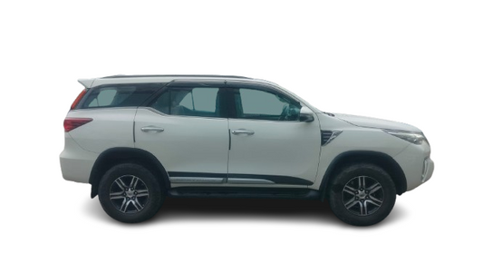 TOYOTA FORTUNER 4X2 AT 2018