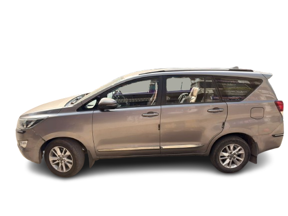 TOYOTA INNOVA CRYSTA 2.8 G AT 2018