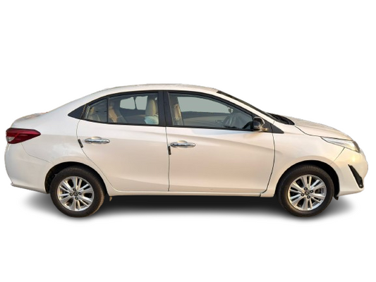 TOYOTA YARIS 1.5 VX 2020