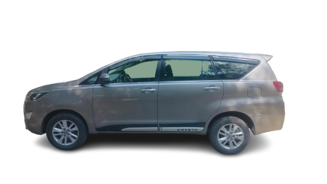 TOYOTA INNOVA CRYSTA 2.4 V MT 8STR 2019