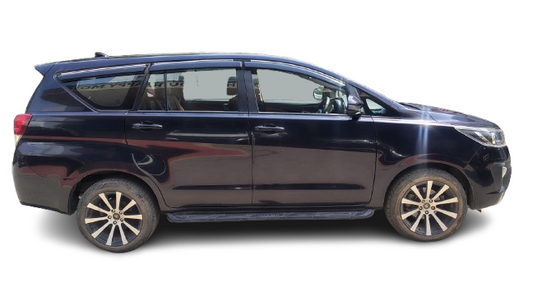 TOYOTA INNOVA CRYSTA 2.7 G MT 2022