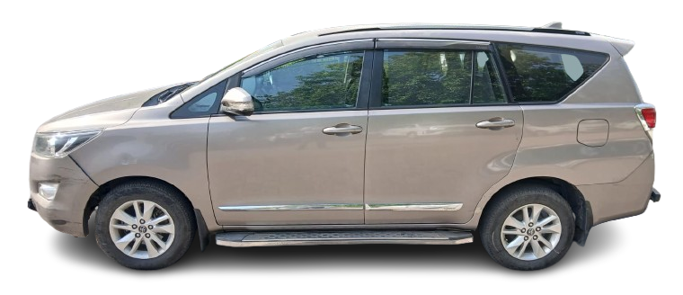TOYOTA INNOVA CRYSTA 2.4 G 2017