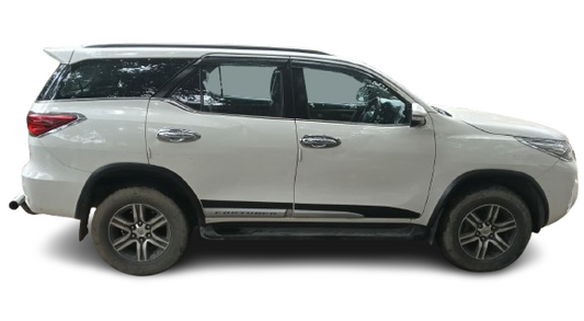 TOYOTA FORTUNER 4X2 AT 2017