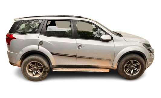 Used Mahindra XUV500 FWD W7 2019 — Delhi
