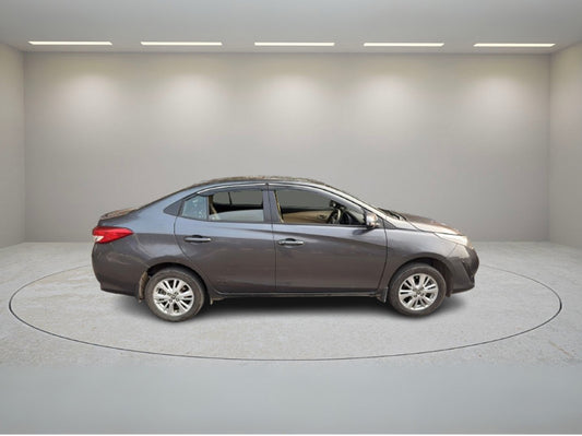 TOYOTA YARIS 1.5 V (CVT) 2018