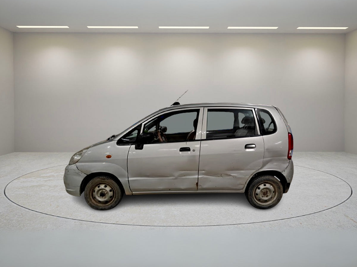 MARUTI ZEN ESTILO LXI 2011