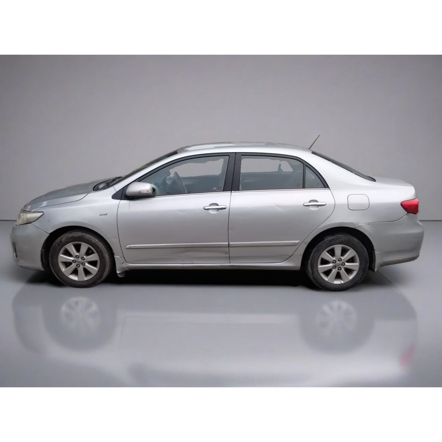 Used Toyota Corolla Altis 1.8 G HB 2012 — Delhi