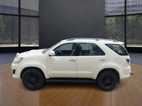 TOYOTA FORTUNER 4*2 AT 0009