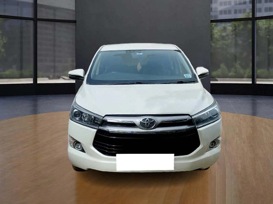 TOYOTA INNOVA CRYSTA 2.4 V 2020