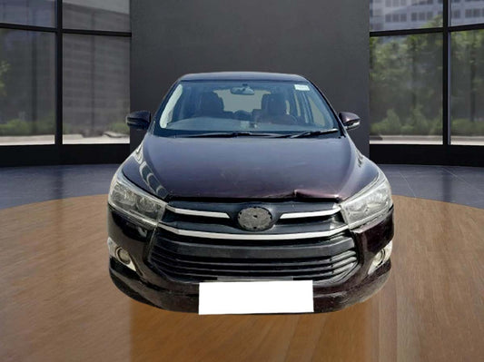 TOYOTA INNOVA CRYSTA 2.4 G 1056