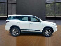 TOYOTA FORTUNER 4*4 MT 6186