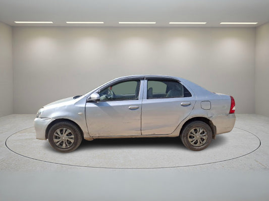 TOYOTA ETIOS G 2016