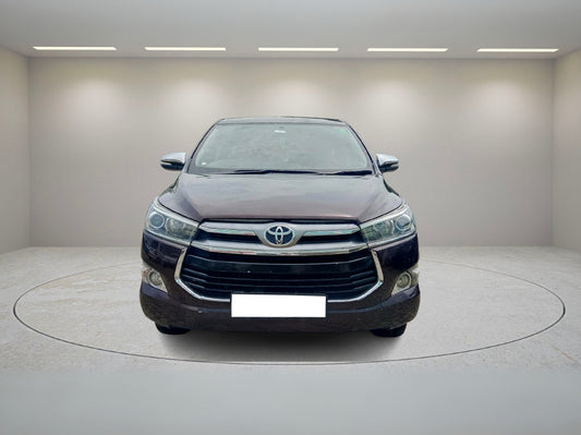 TOYOTA INNOVA CRYSTA 2.8Z 2016