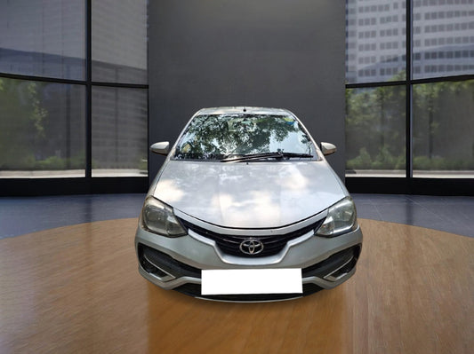 TOYOTA  ETIOS LIVA V 3147