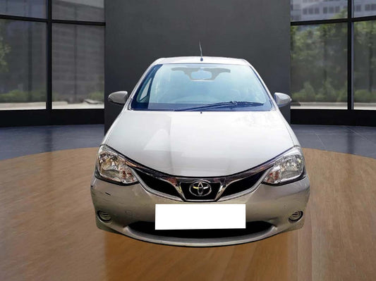 TOYOTA ETIOS V 8838